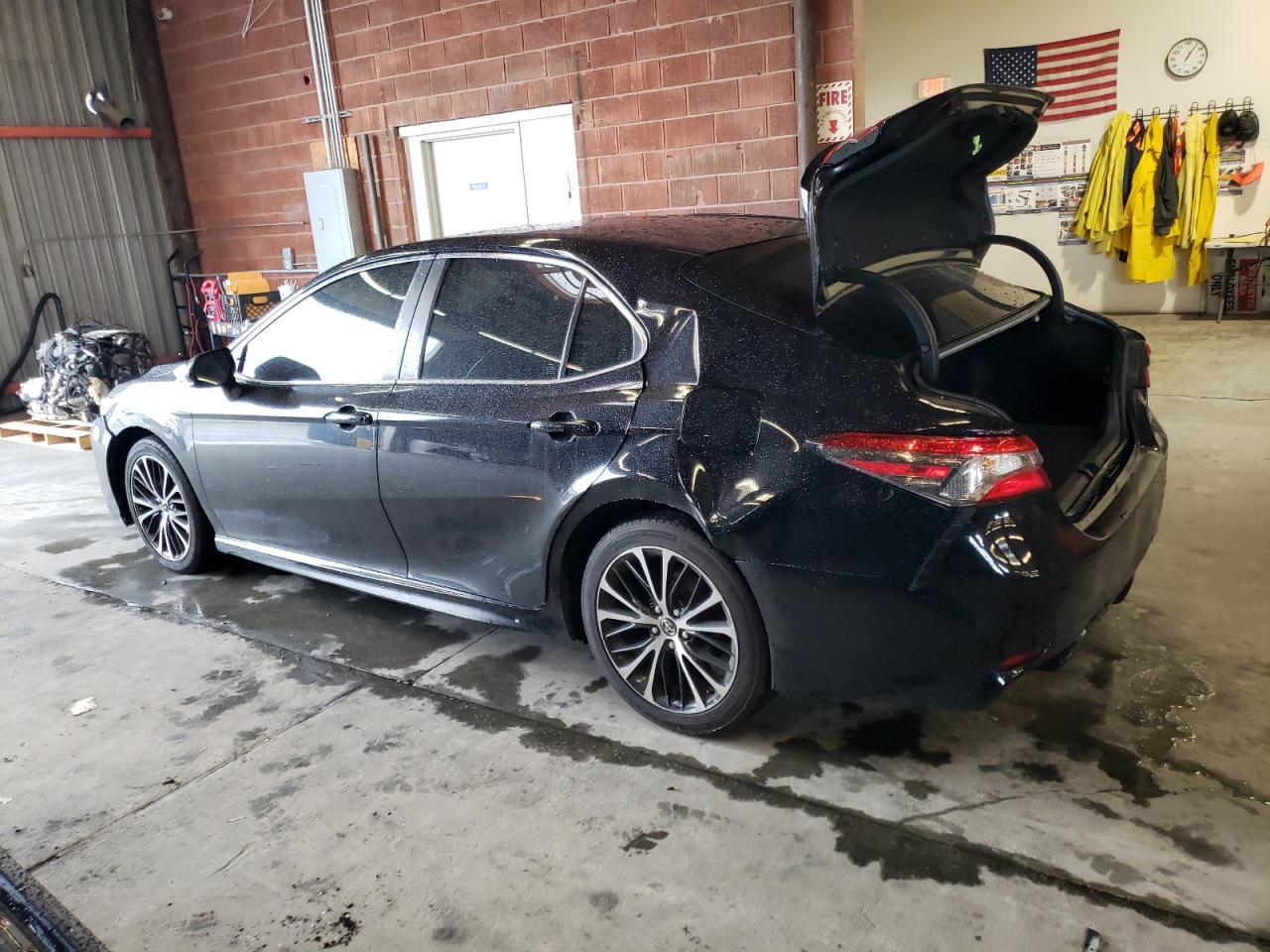 2018 TOYOTA CAMRY L - Image 2