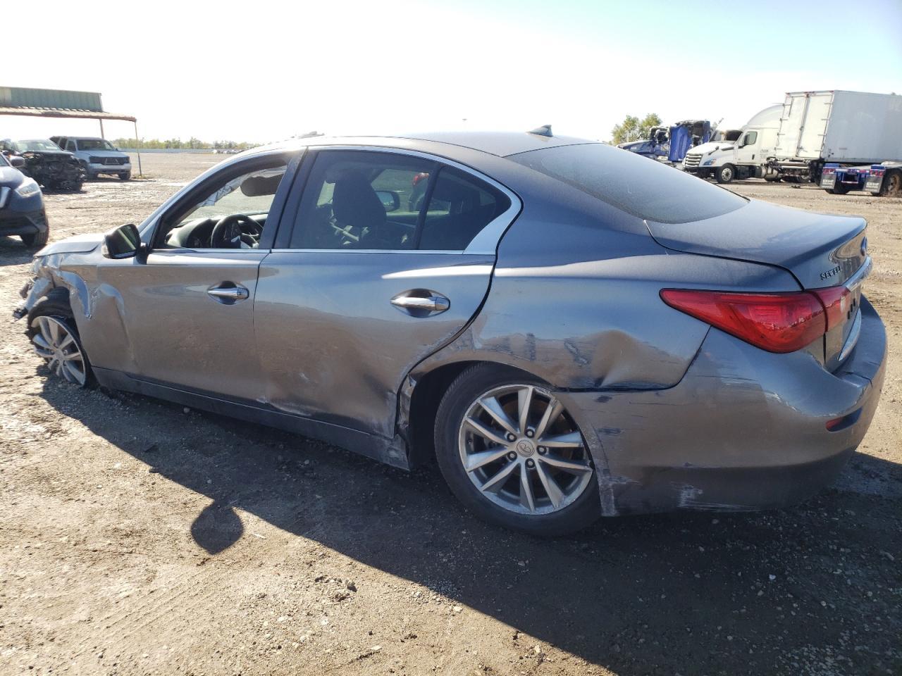 2015 INFINITI Q50 BASE - Фото 2