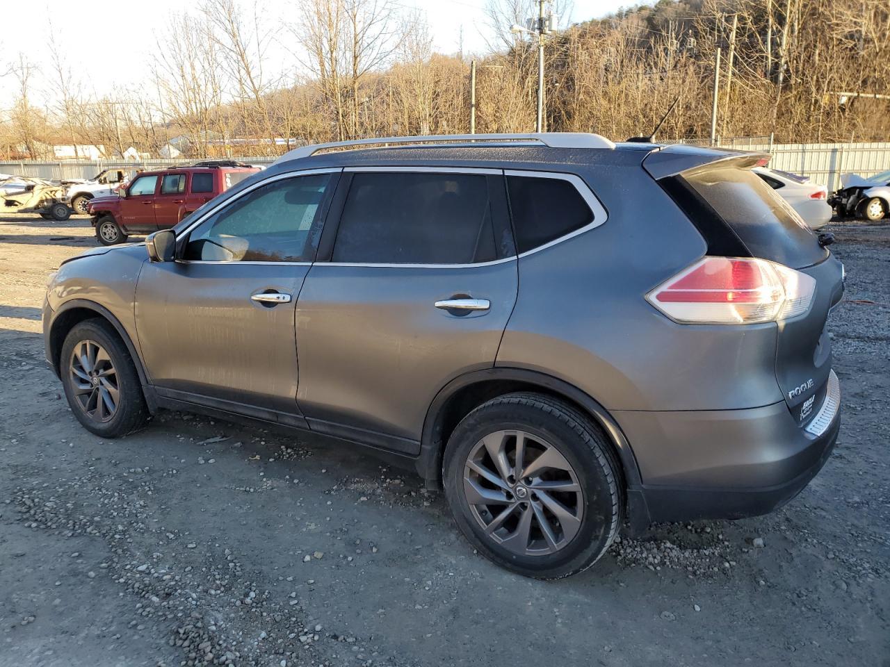 2016 NISSAN ROGUE S - Фото 2