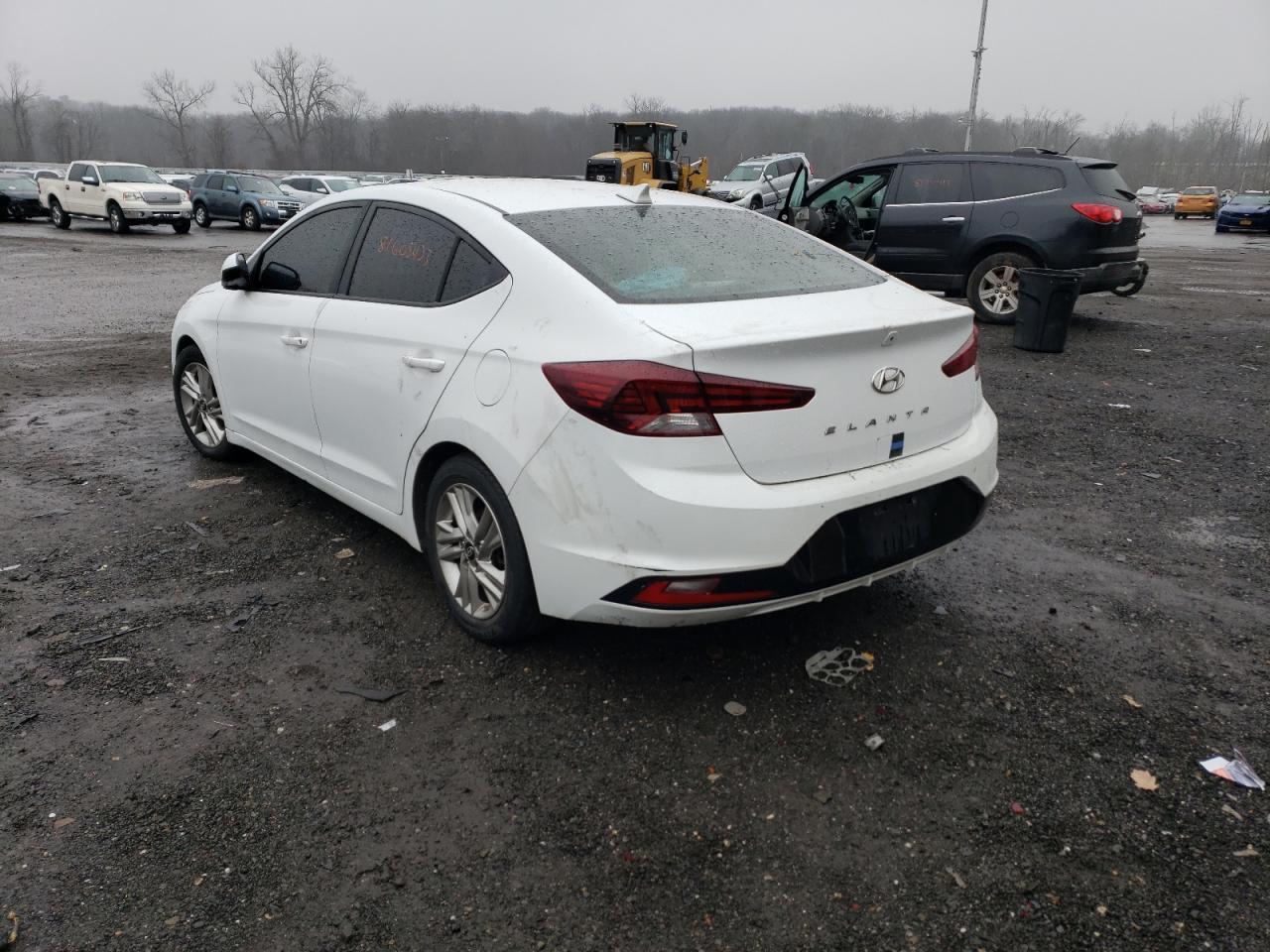 2019 HYUNDAI ELANTRA SE - Image 2