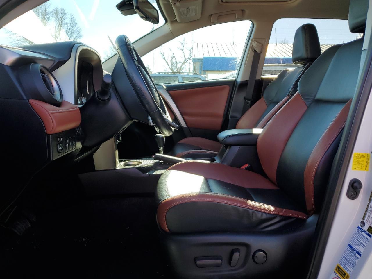2015 TOYOTA RAV4 LIMIT - Фото 7