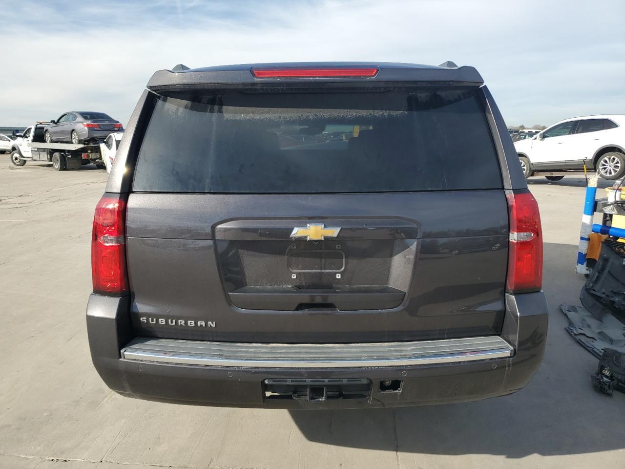 2015 CHEVROLET SUBURBAN C - Фото 6