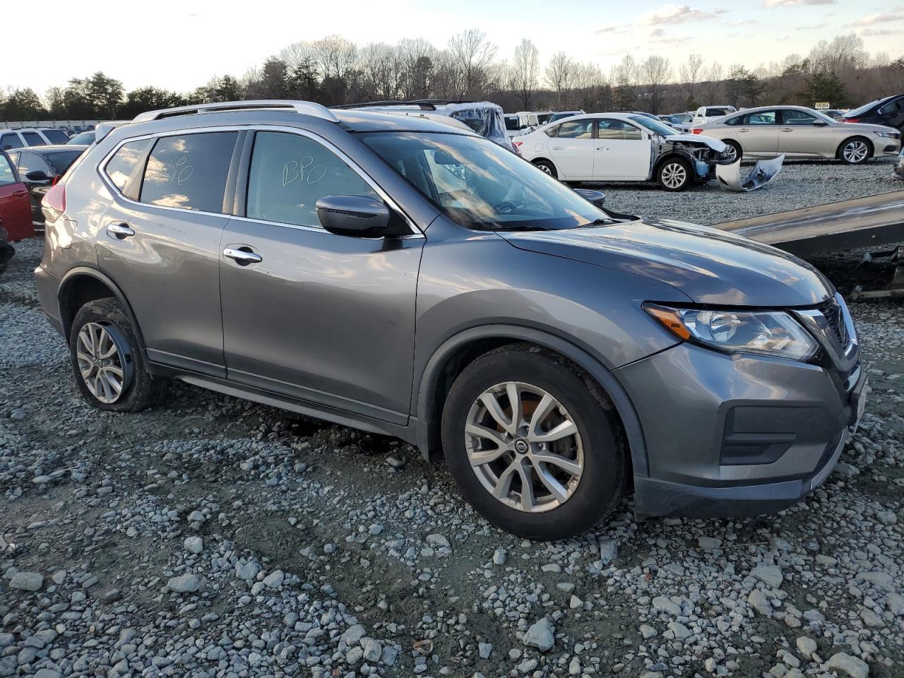 2018 NISSAN ROGUE S - Image 4