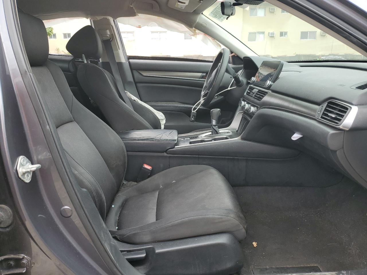2018 HONDA ACCORD LX - Image 7