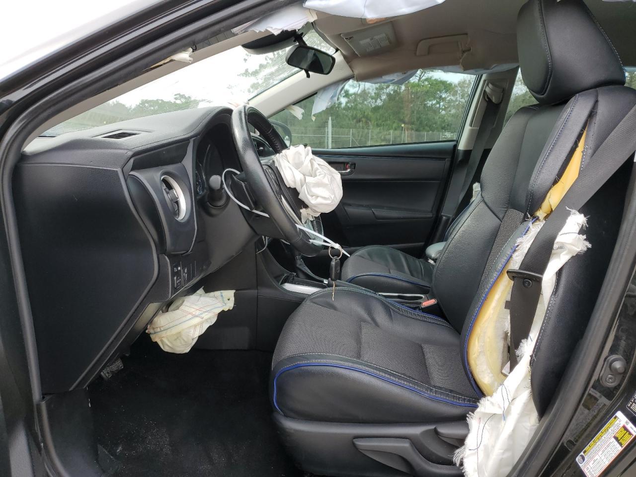2019 TOYOTA COROLLA L - Фото 7