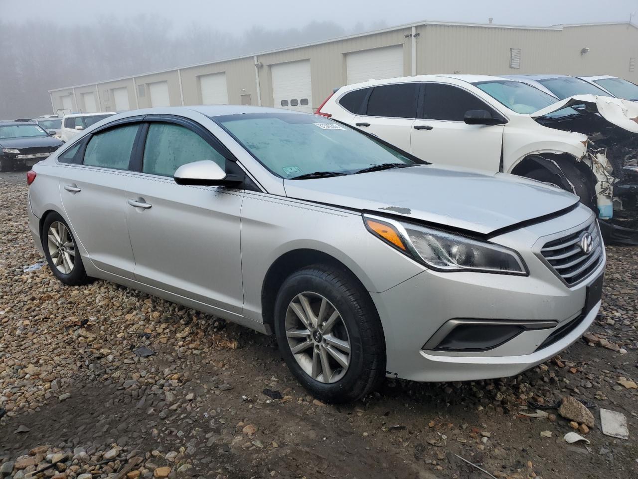 2017 HYUNDAI SONATA SE - Фото 4
