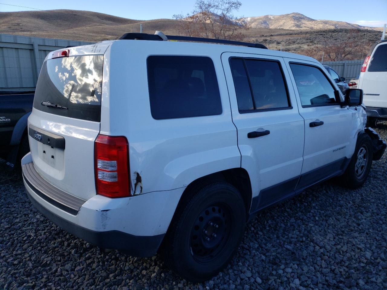 2014 JEEP PATRIOT SP - Фото 3