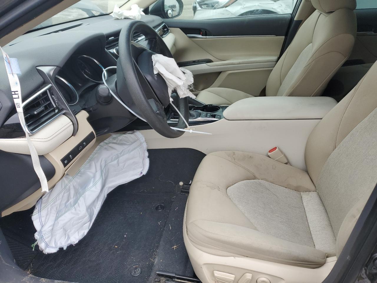 2018 TOYOTA CAMRY LE - Фото 7