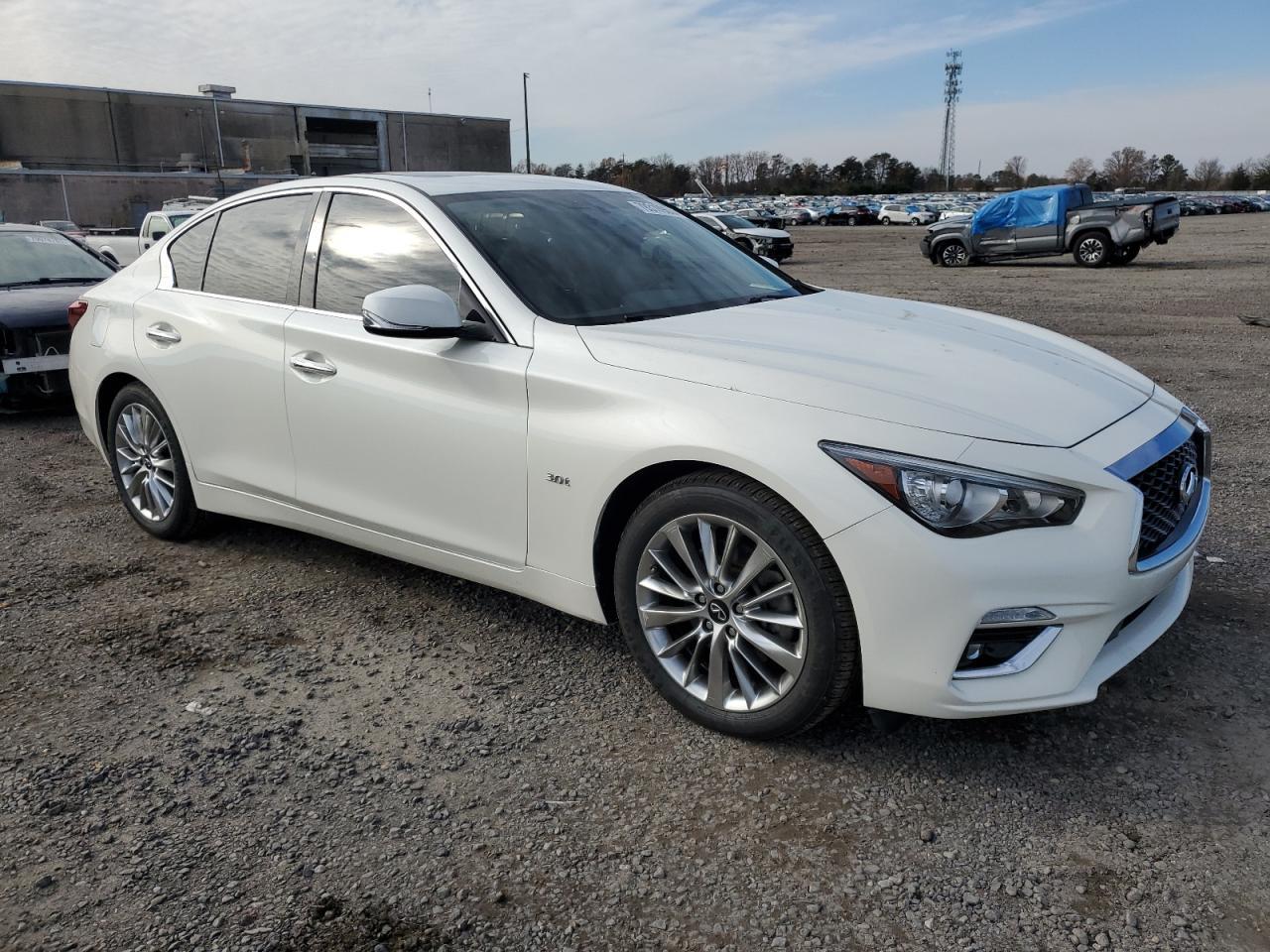 2019 INFINITI Q50 LUXE - Image 4