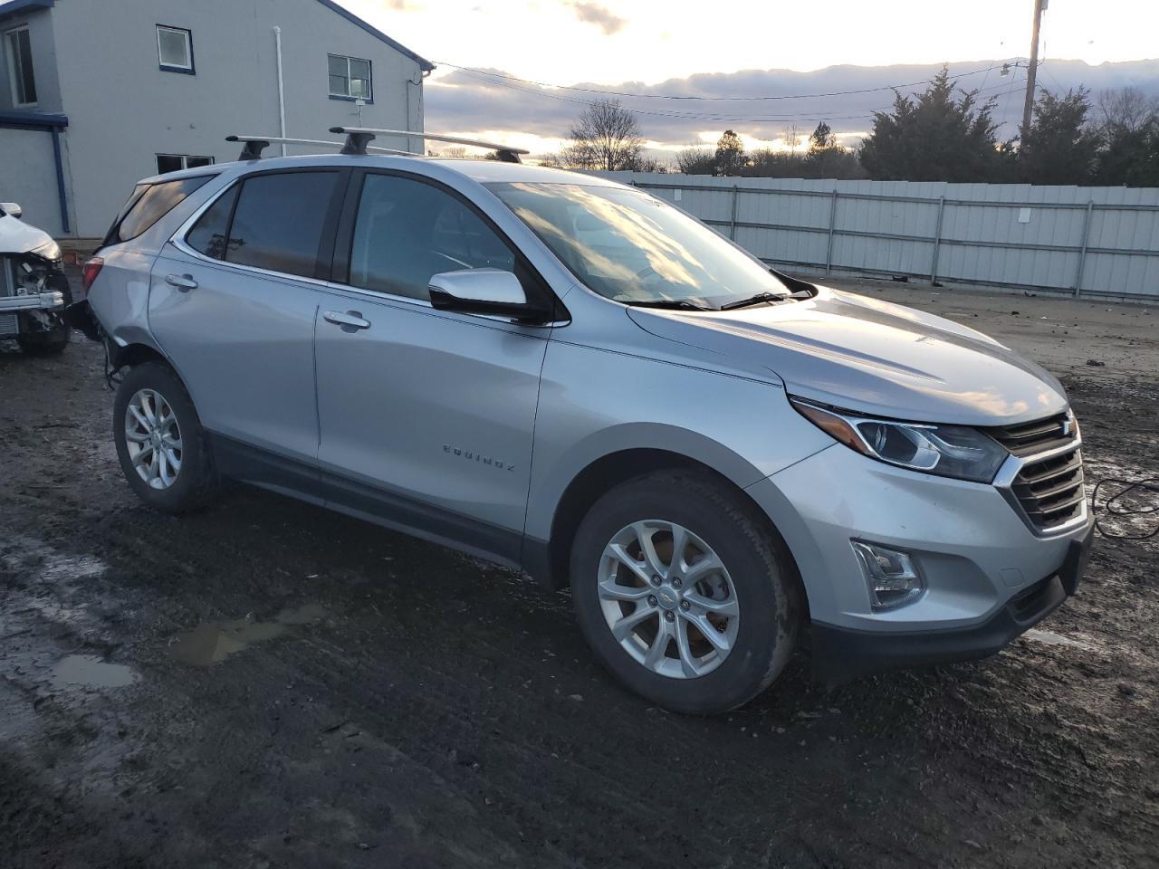 2019 CHEVROLET EQUINOX LT - Image 4