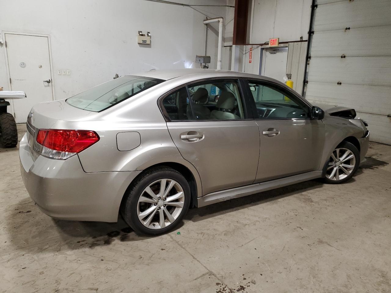 2014 SUBARU LEGACY 2.5 - Image 3