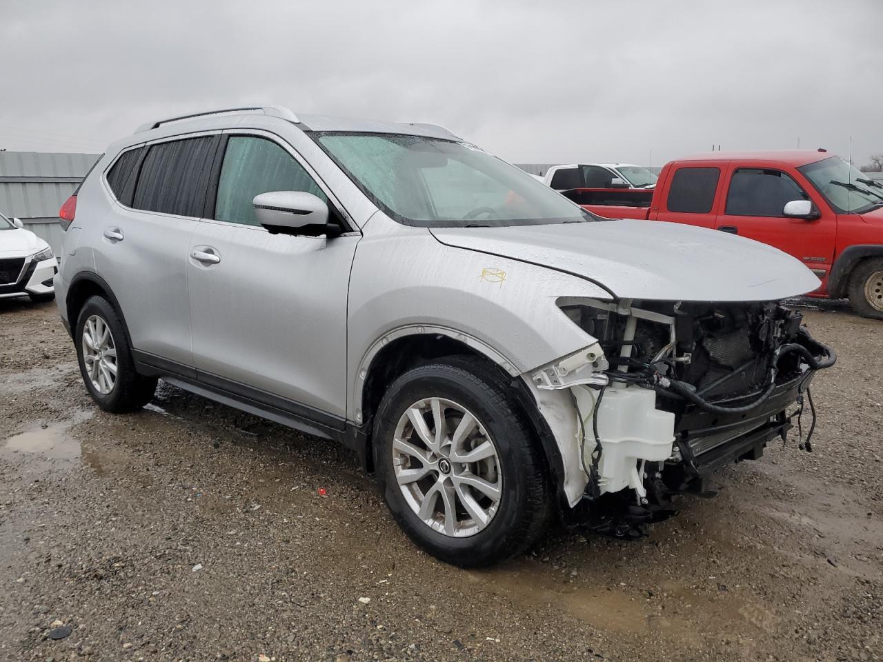 2018 NISSAN ROGUE S - Фото 4