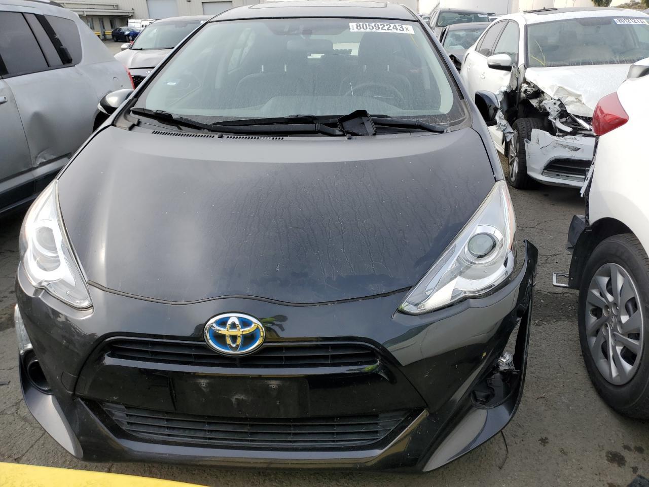 2016 TOYOTA PRIUS C - Фото 5