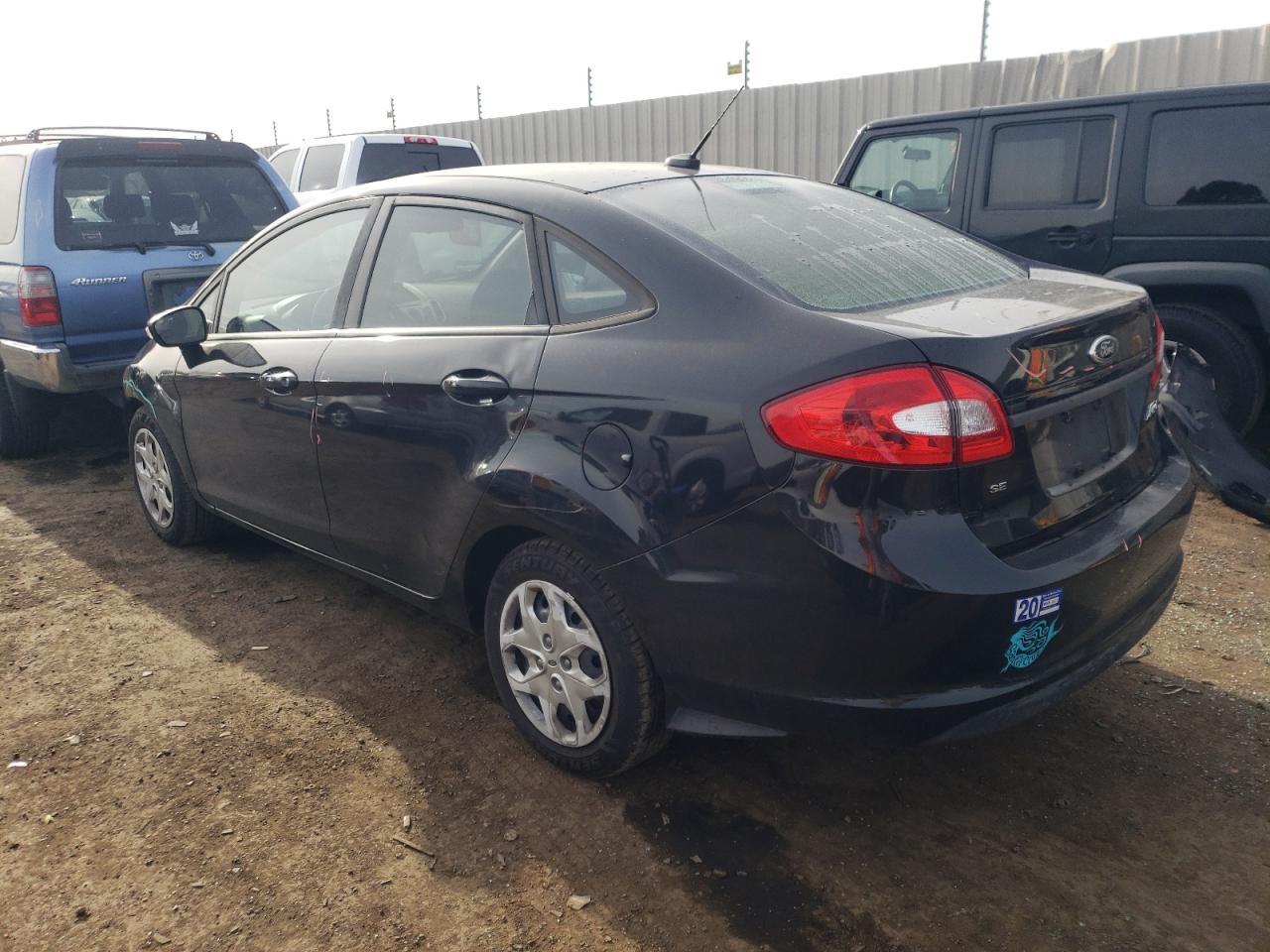 2013 FORD FIESTA SE - Image 2
