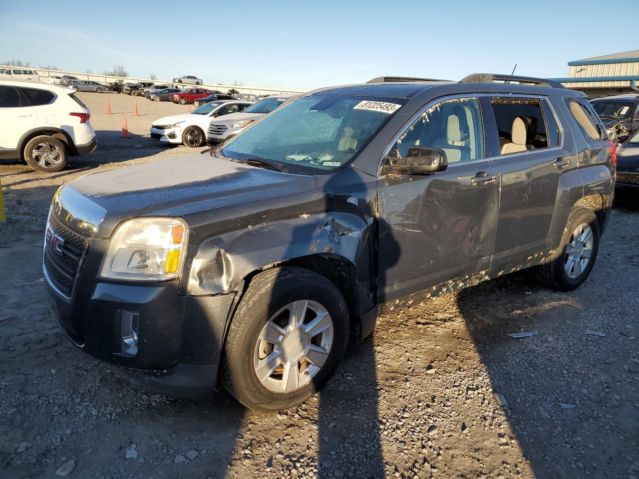 2013 GMC TERRAIN SL car image