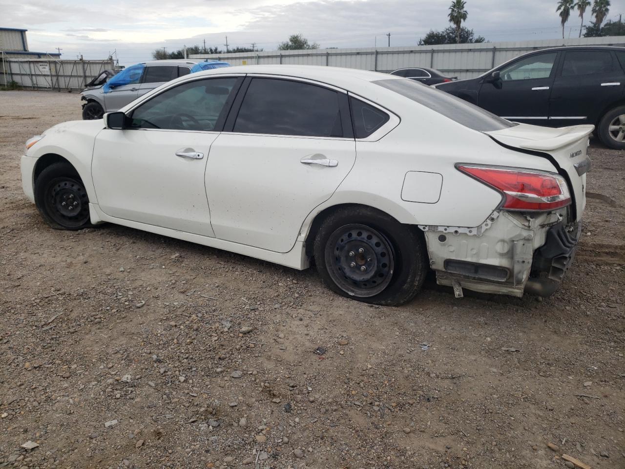 2015 NISSAN ALTIMA 2.5 - Image 2