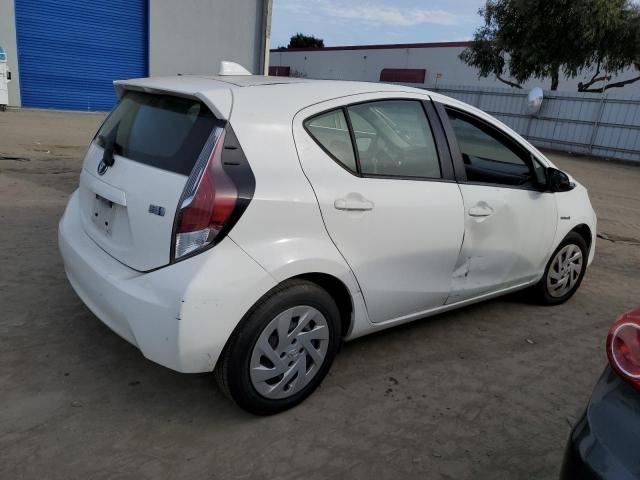 2016 Toyota Prius C - Image 3