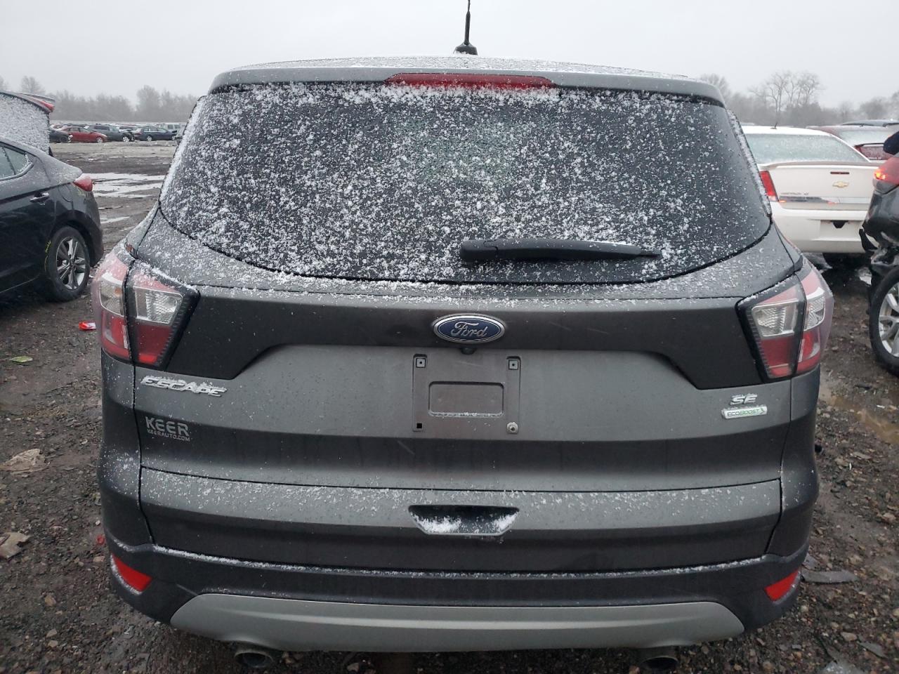 2017 FORD ESCAPE SE - Фото 6