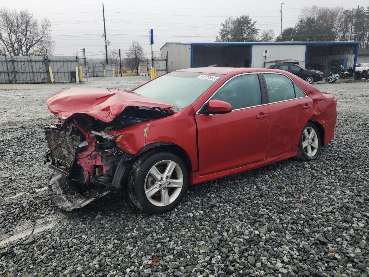 2013 TOYOTA CAMRY L