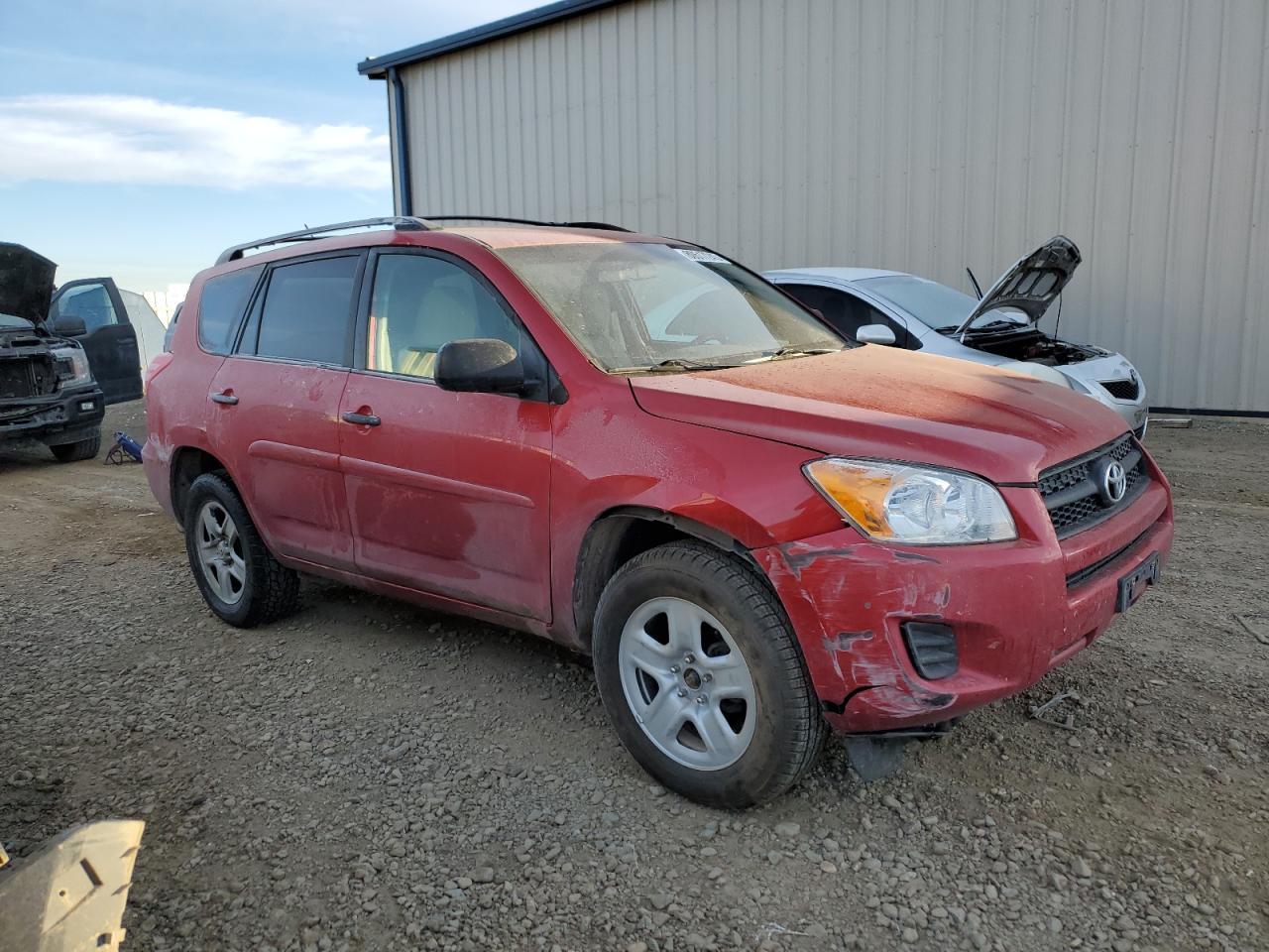2011 TOYOTA RAV4 - Фото 4
