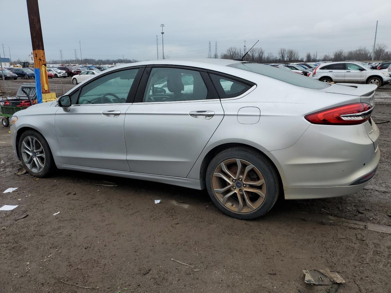 2017 FORD FUSION SE - Фото 2