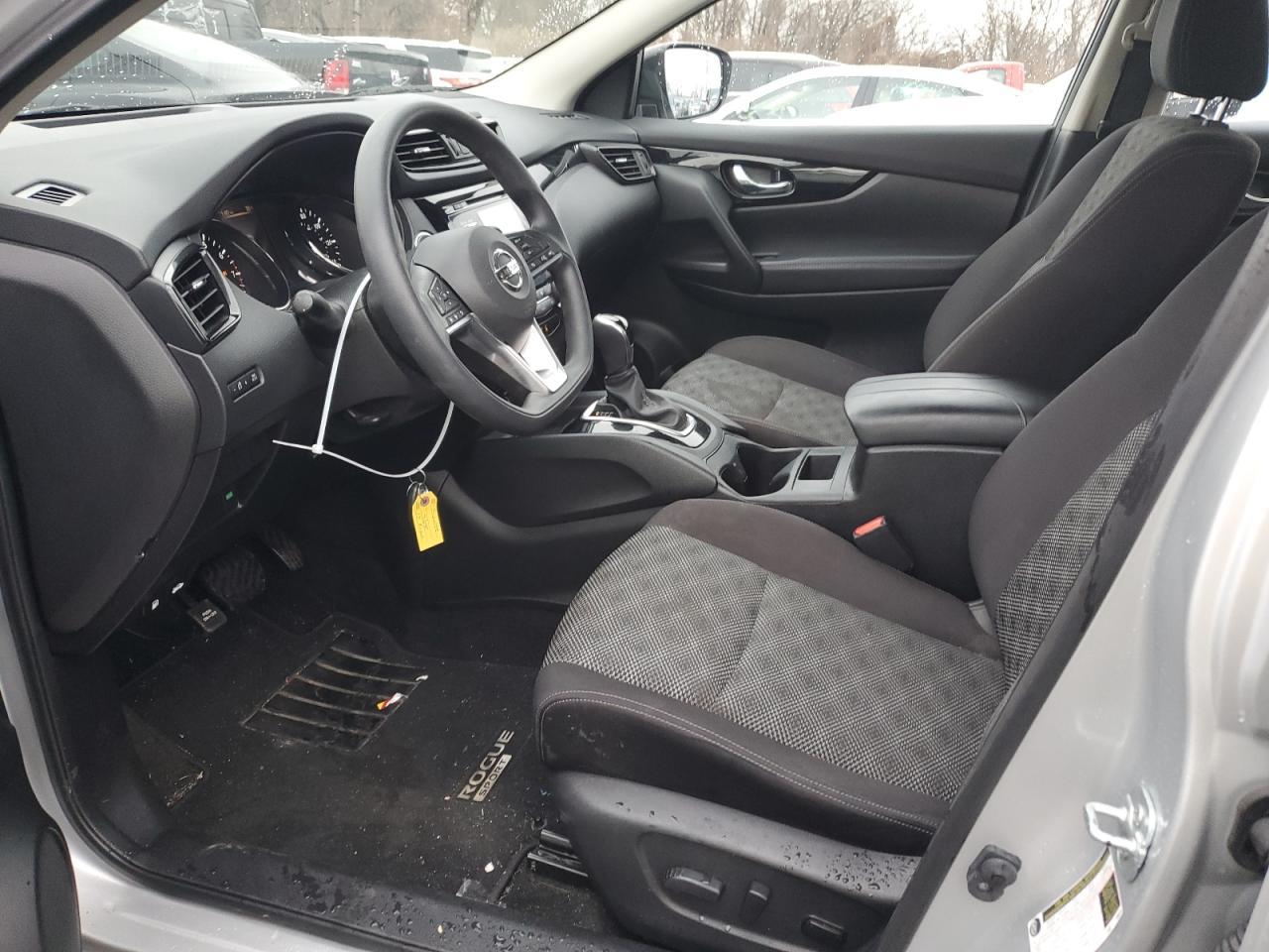 2017 NISSAN ROGUE SPOR - Image 7