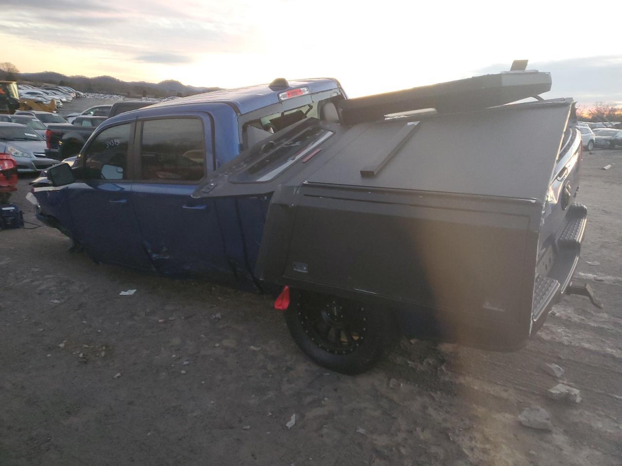 2019 RAM 1500 BIG H - Image 2