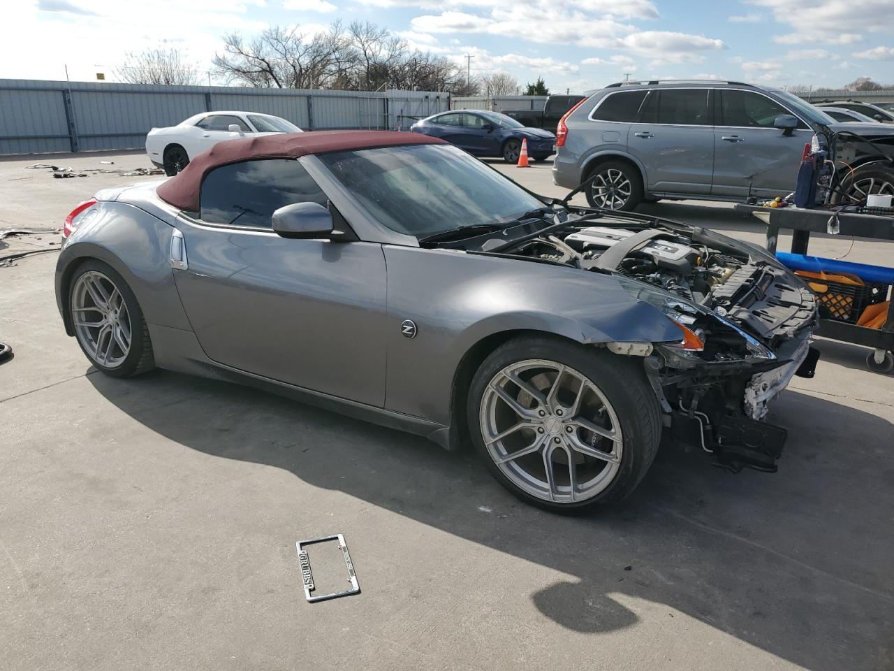 2012 NISSAN 370Z BASE - Фото 4