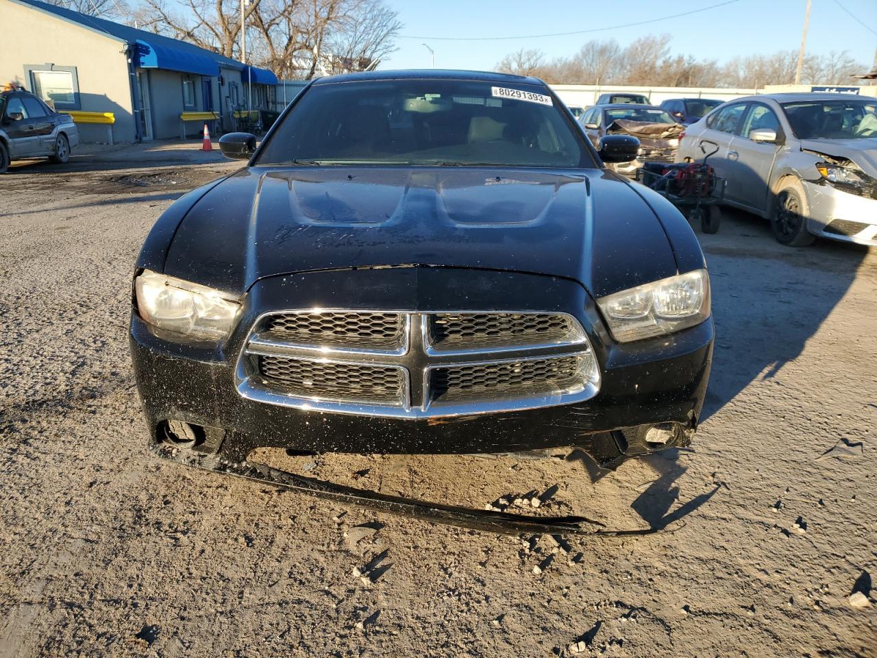 2014 DODGE CHARGER SE - Image 5