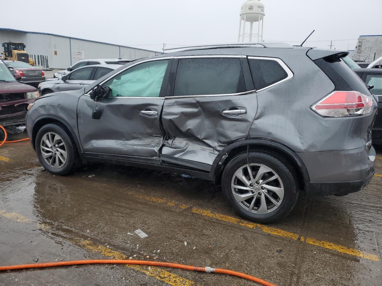 2015 NISSAN ROGUE S - Фото 2