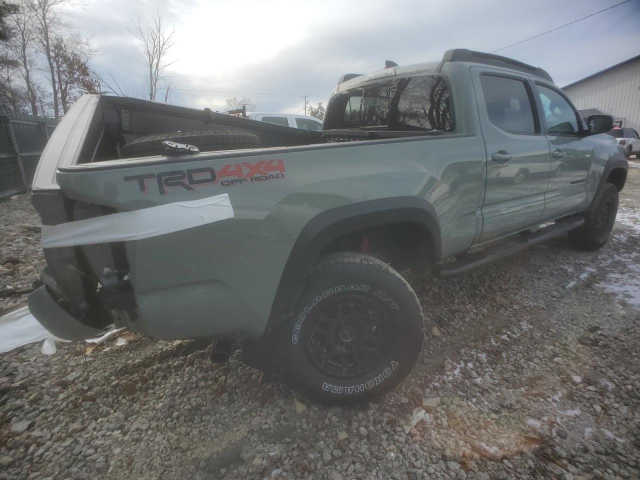 2023 TOYOTA TACOMA DOU - Фото 3