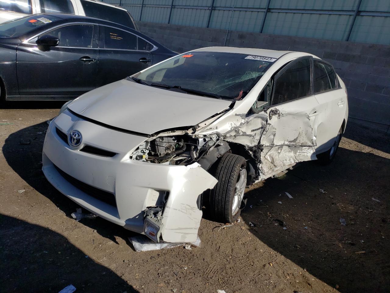 2011 TOYOTA PRIUS car image