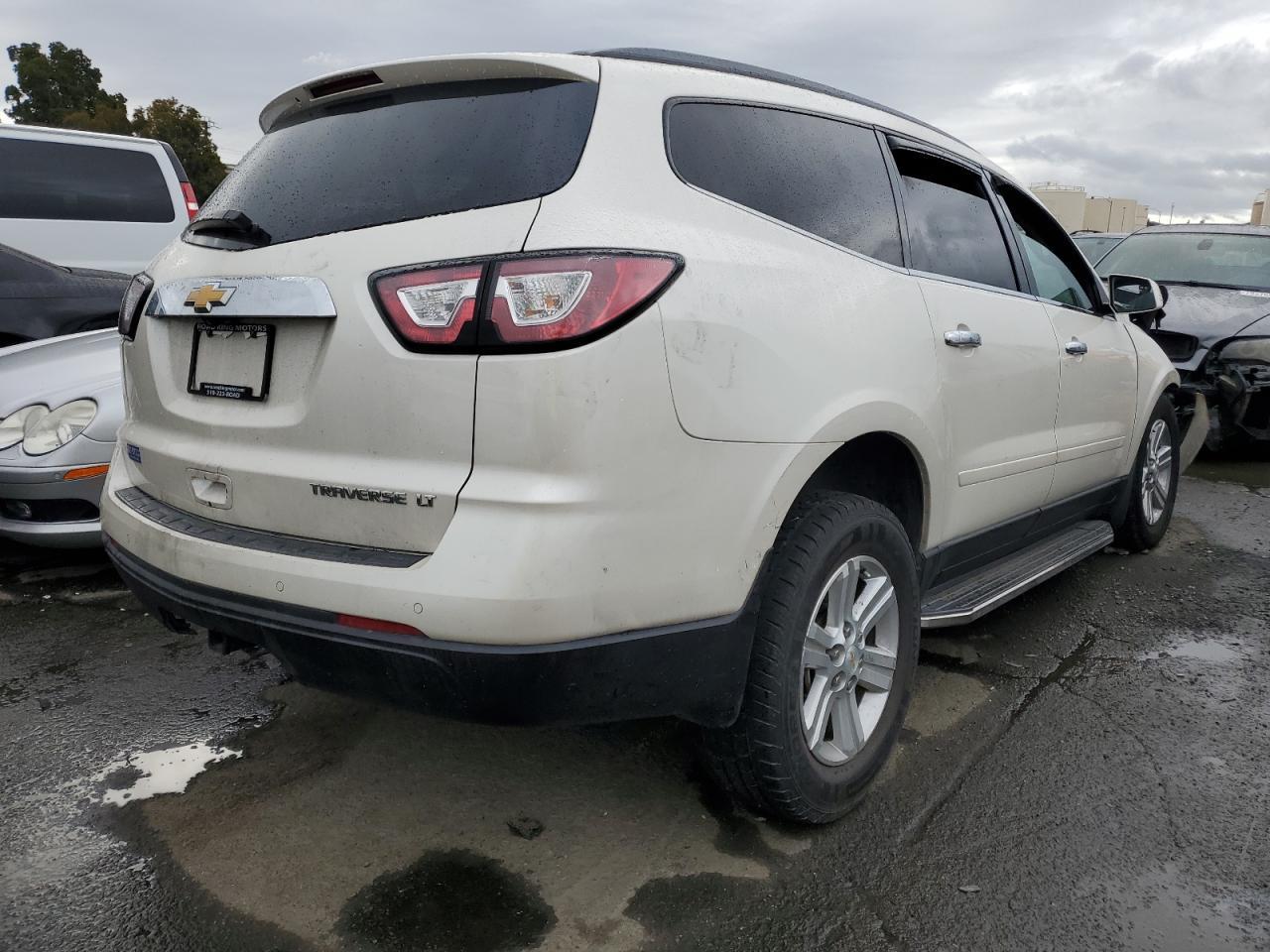 2014 CHEVROLET TRAVERSE L - Image 3