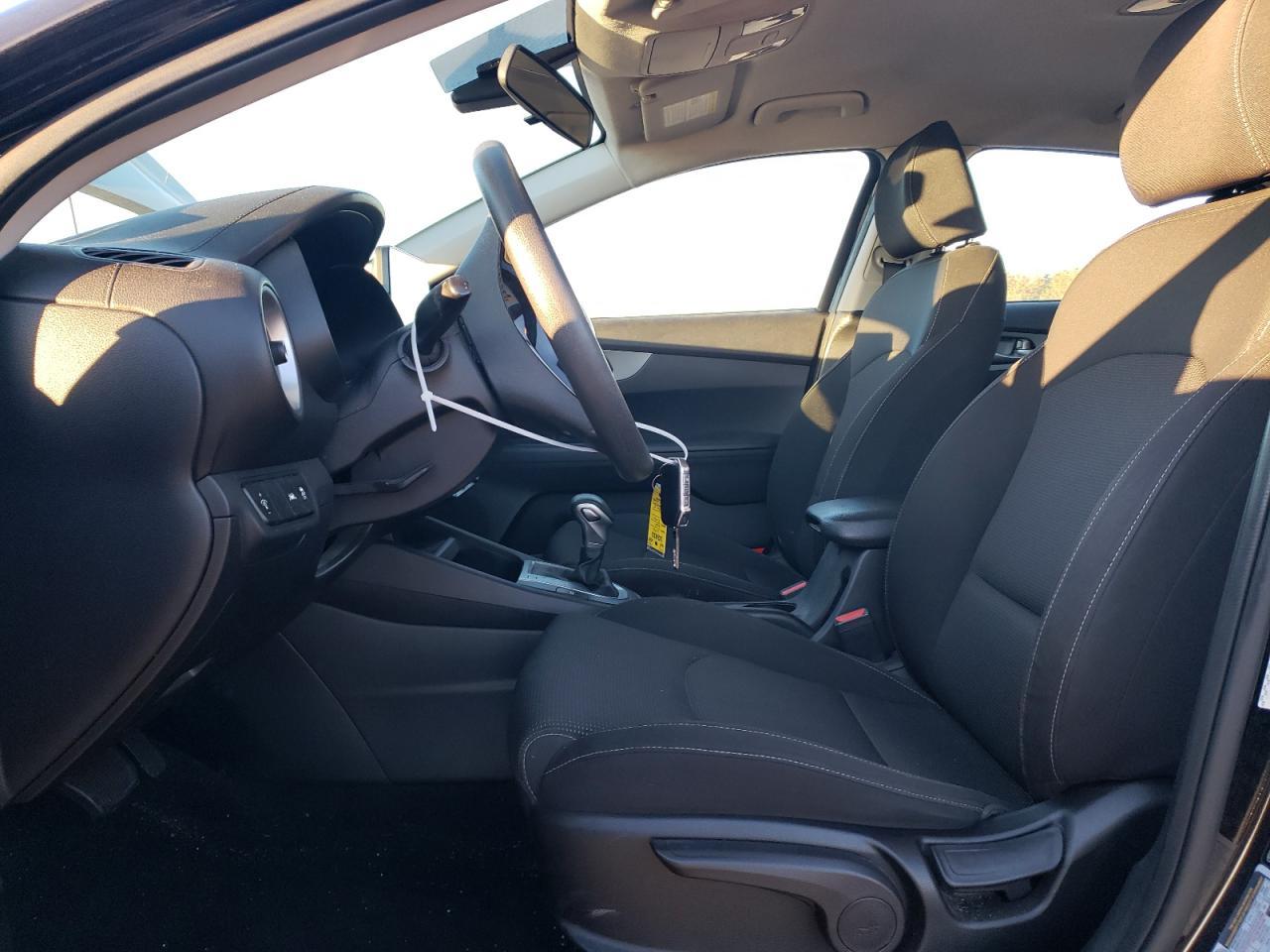 2021 KIA FORTE FE - Image 7