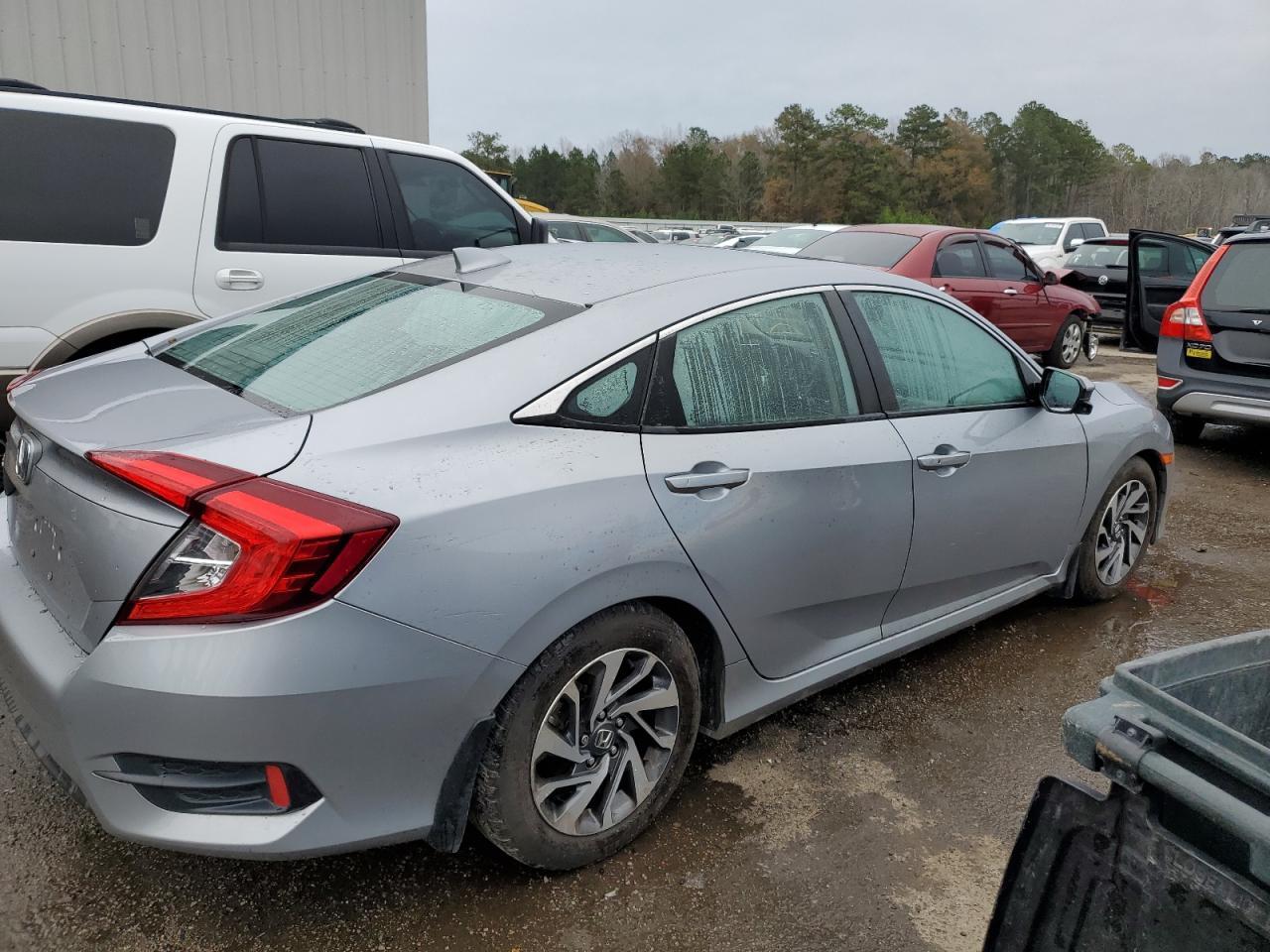 2018 HONDA CIVIC EX - Фото 3