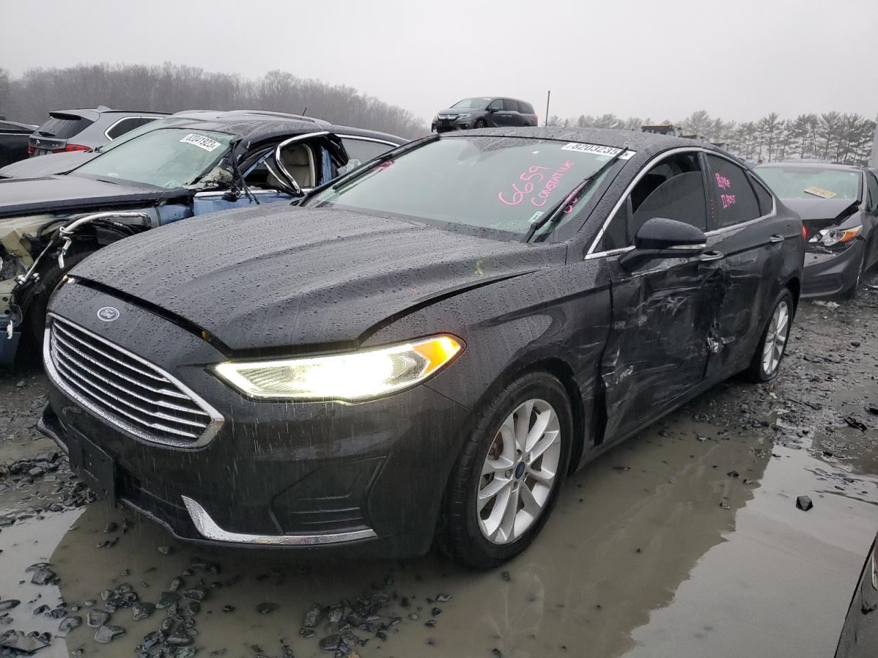 2019 FORD FUSION SEL car image