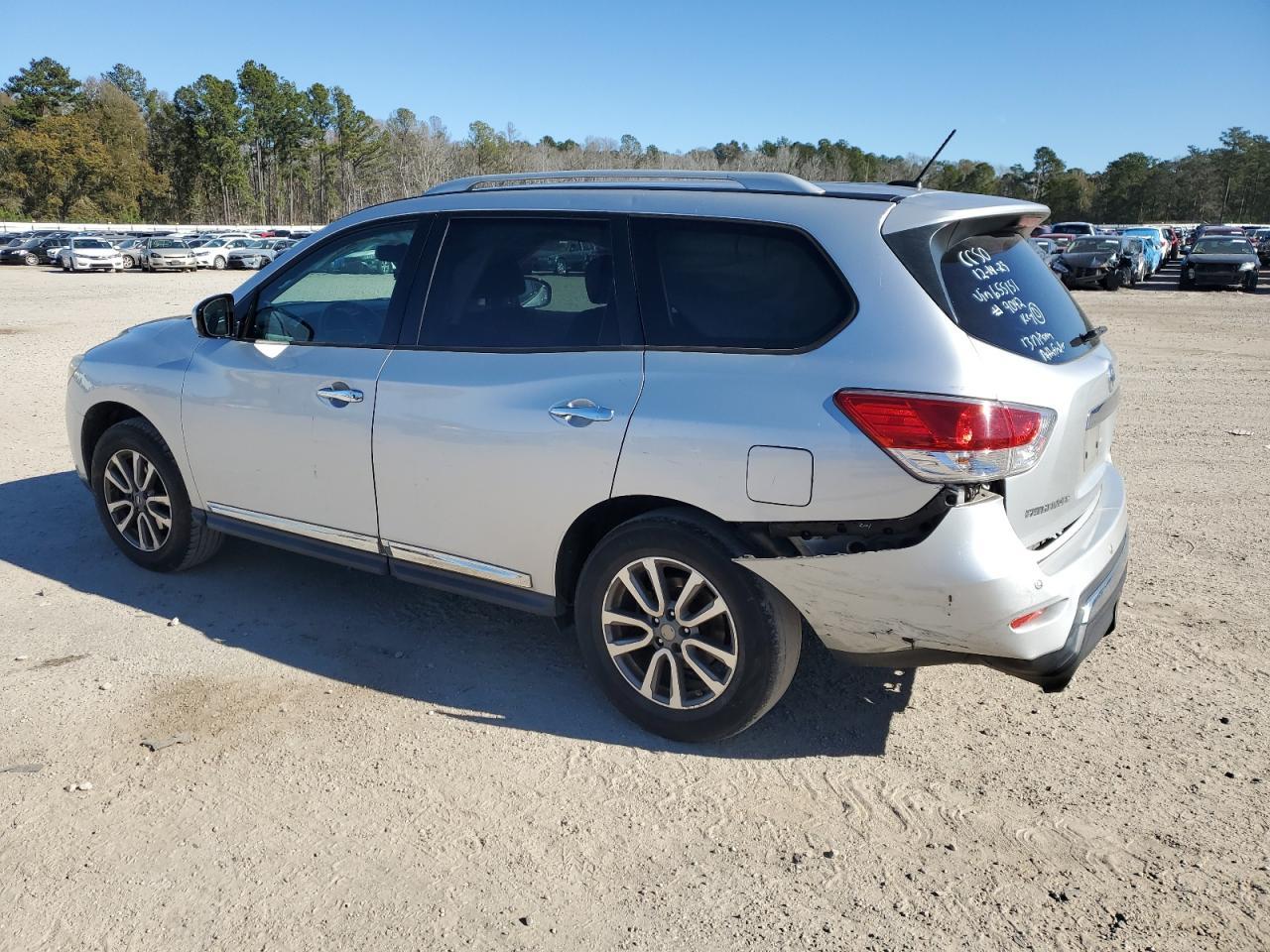 2013 NISSAN PATHFINDER - Фото 2