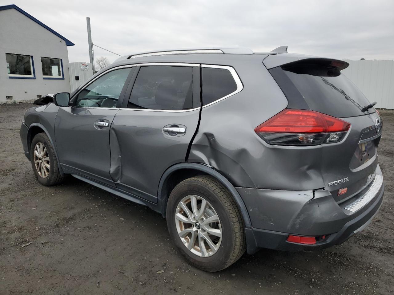 2017 NISSAN ROGUE S - Фото 2