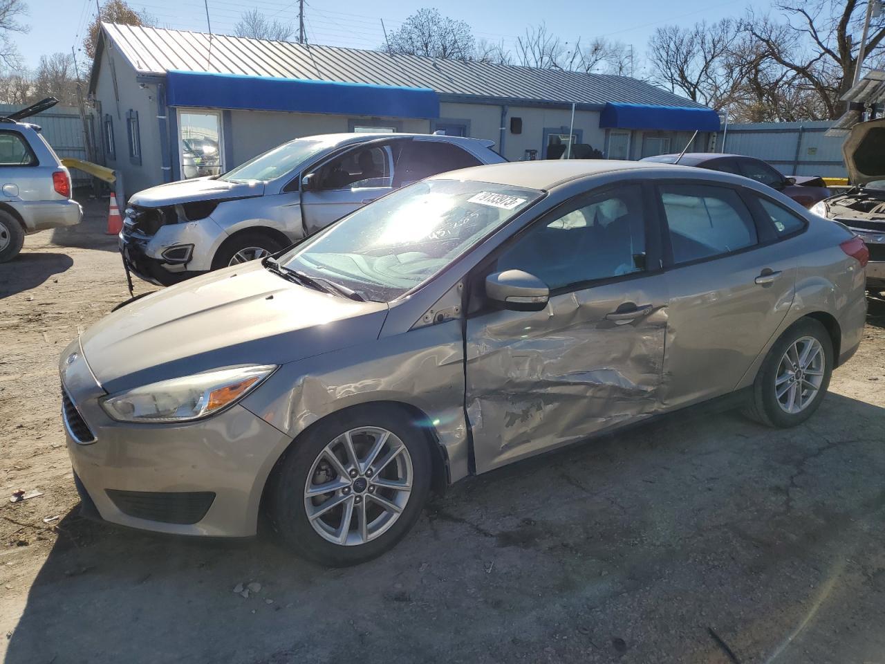 2016 FORD FOCUS SE