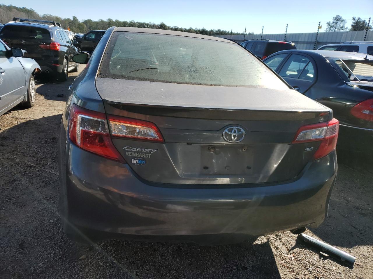 2014 TOYOTA CAMRY L - Image 6