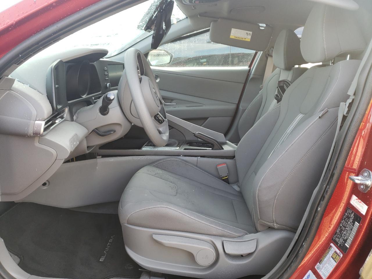 2023 HYUNDAI ELANTRA SE - Image 7