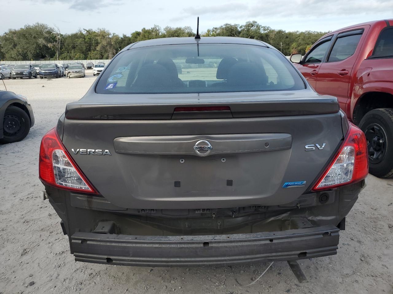 2016 NISSAN VERSA S - Фото 6