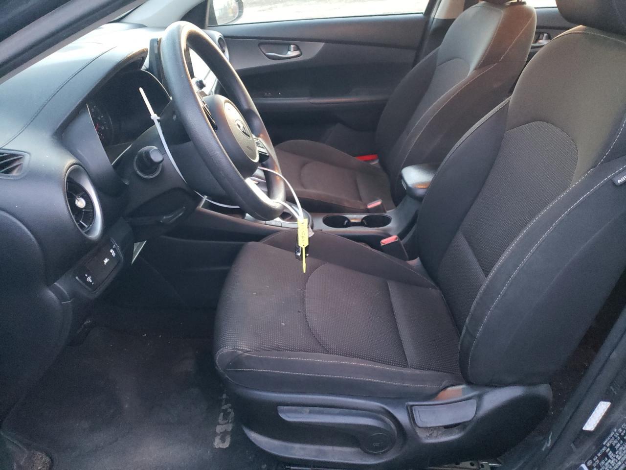 2021 KIA FORTE FE - Image 7