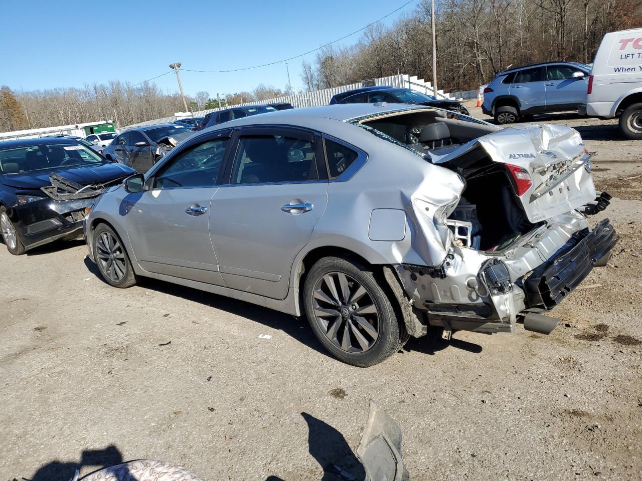 2016 NISSAN ALTIMA 2.5 - Image 2