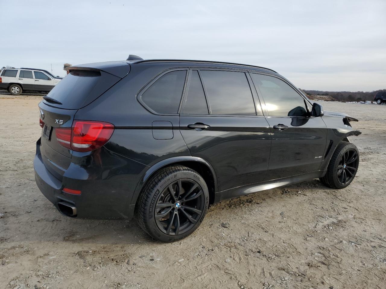 2017 BMW X5 XDRIVE5 - Image 3