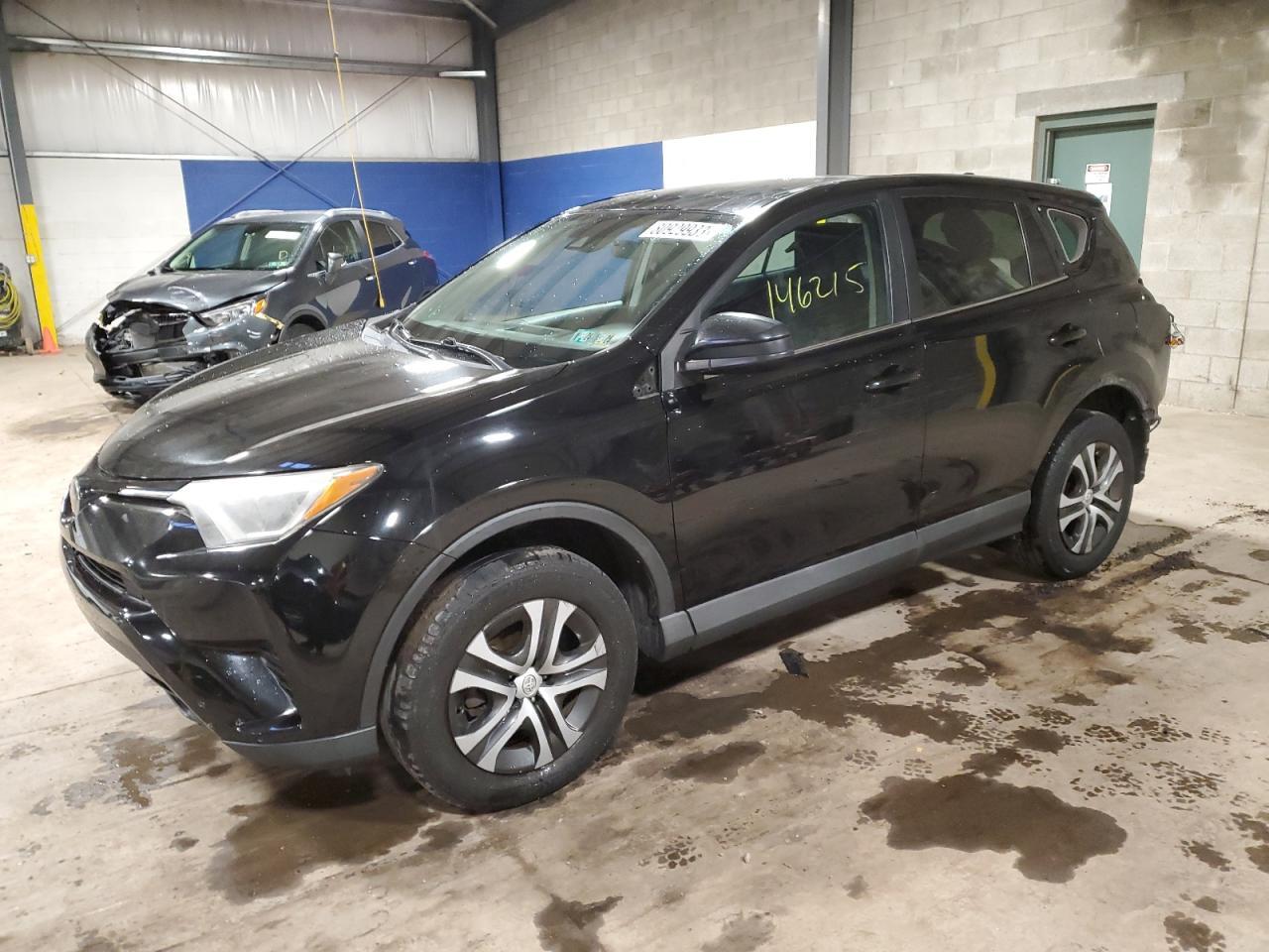 2017 TOYOTA RAV4 LE