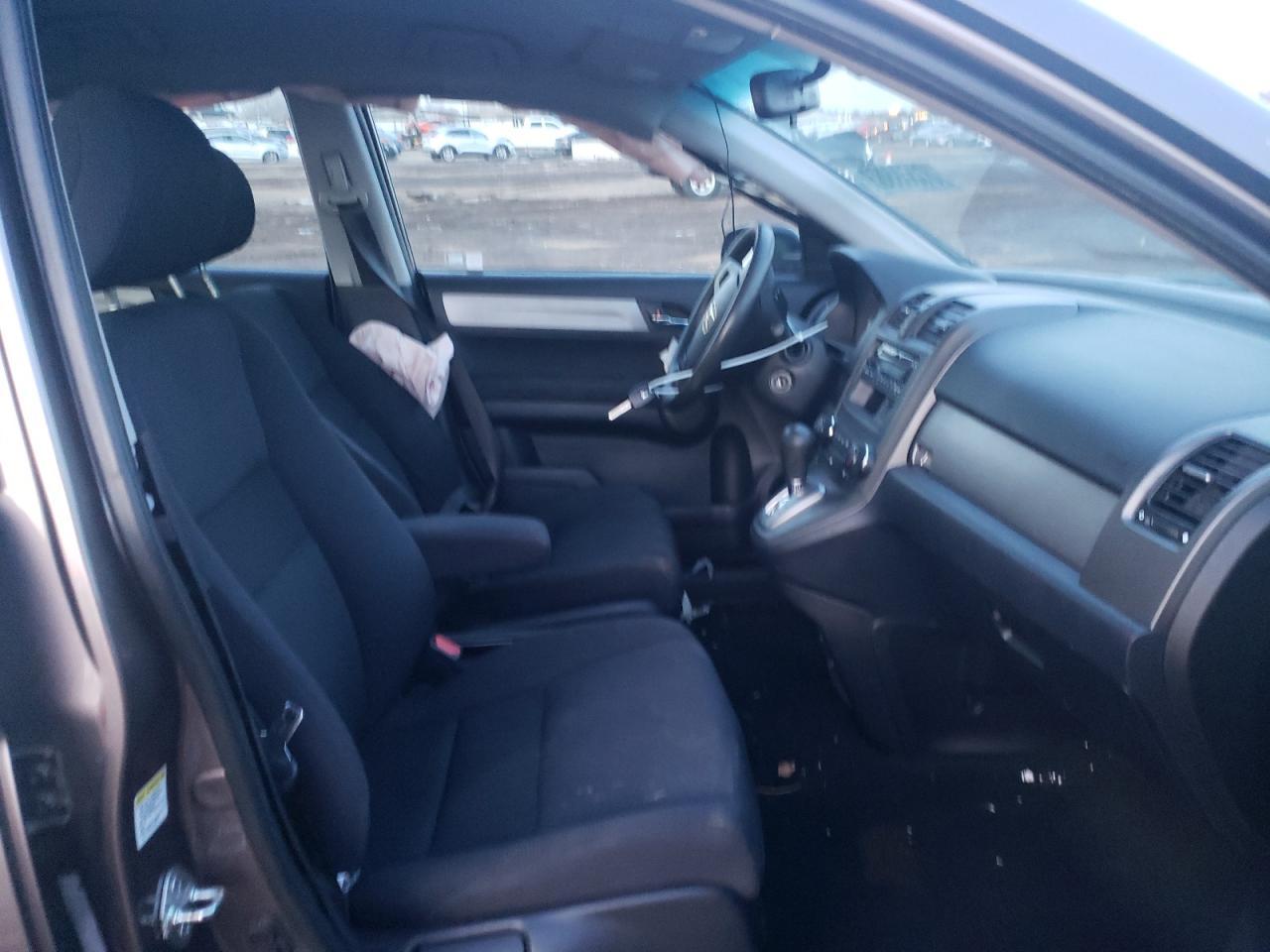 2011 HONDA CR-V LX - Image 7
