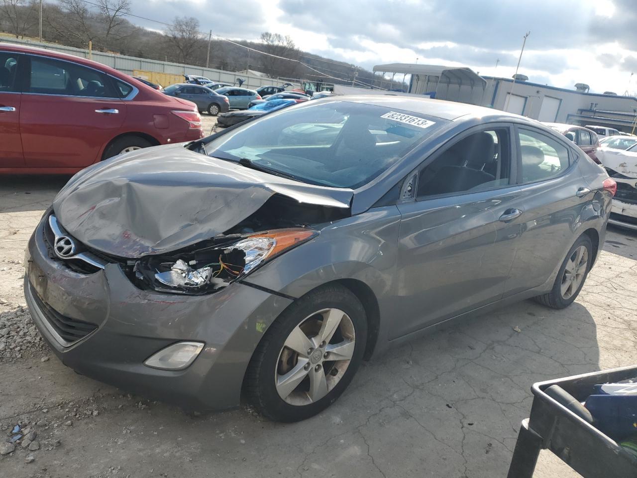 2013 HYUNDAI ELANTRA GL car image