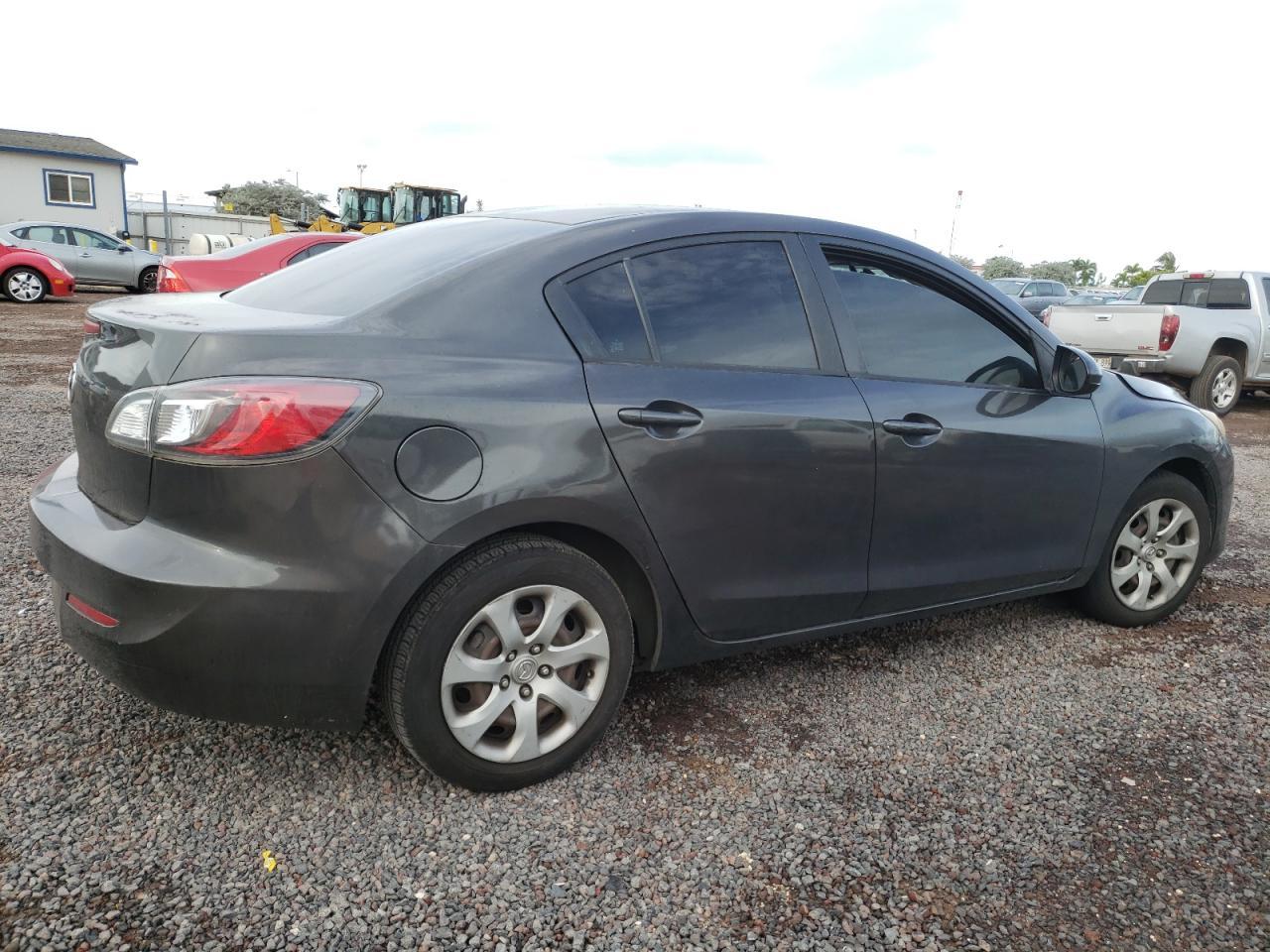 2013 MAZDA 3 I - Фото 3