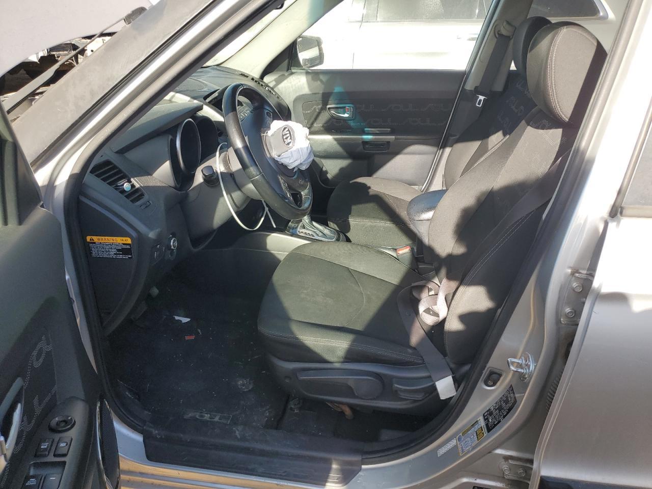 2013 KIA SOUL + - Image 7